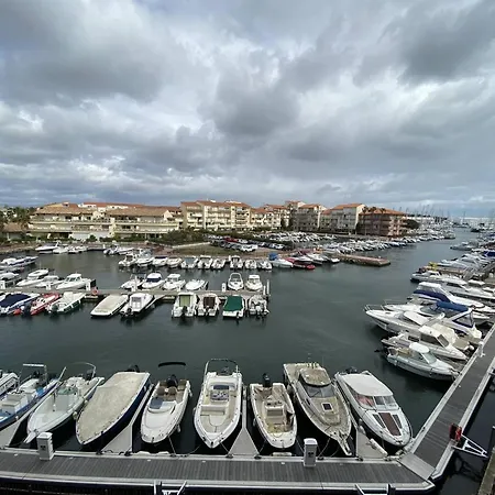 Apartment Calme, Proche Plage, Parking Prive - Fr-1-750-63